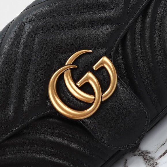 GUCCI Black Leather GG Marmont Shoulder Bag - Picture 4 of 9